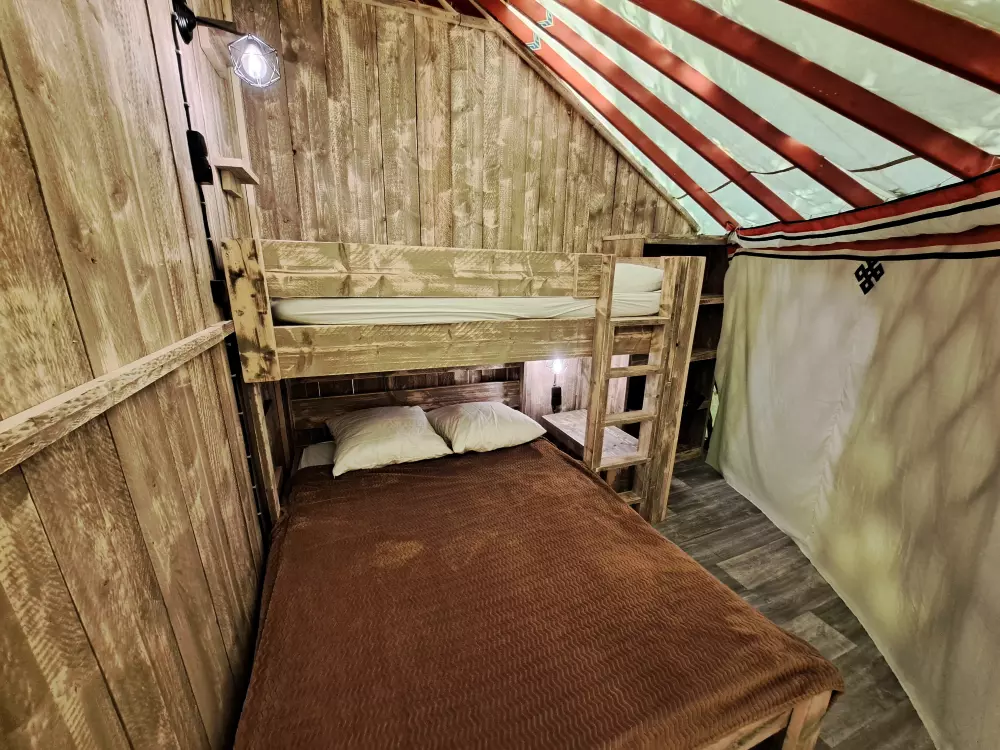 Ushuaïa Villages - Camping Le Viaduc 3 étoiles★★★