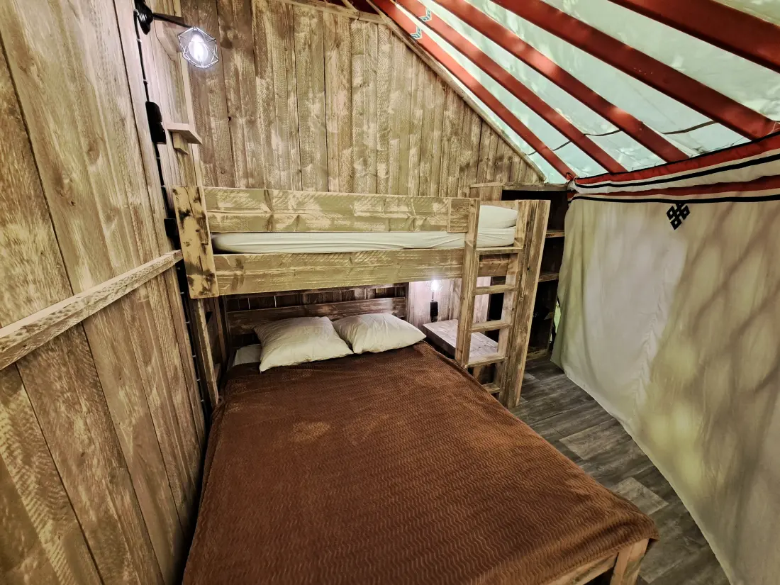 Ushuaïa Villages - Camping Le Viaduc 3 étoiles★★★