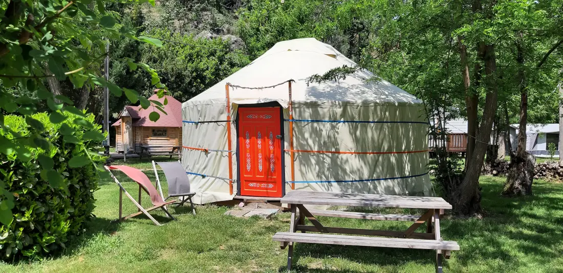 Ushuaïa Villages - Camping Le Viaduc 3 étoiles★★★