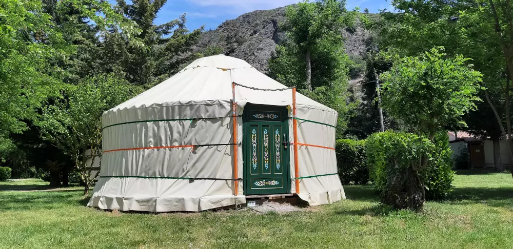 Ushuaïa Villages - Camping Le Viaduc 3 étoiles★★★