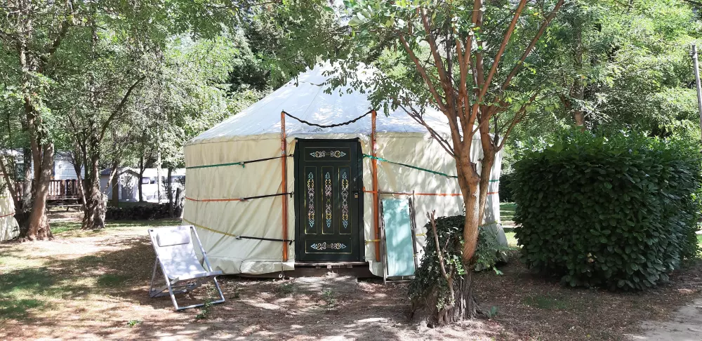 Ushuaïa Villages - Camping Le Viaduc 3 étoiles★★★