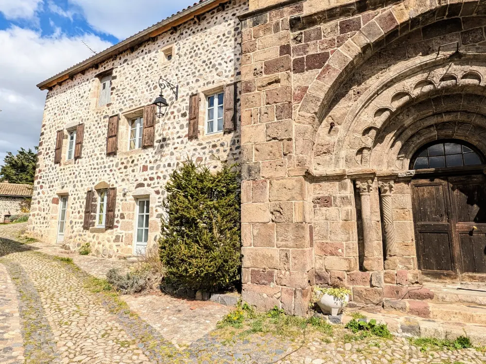 Maison de Vacances Arlempdes 6