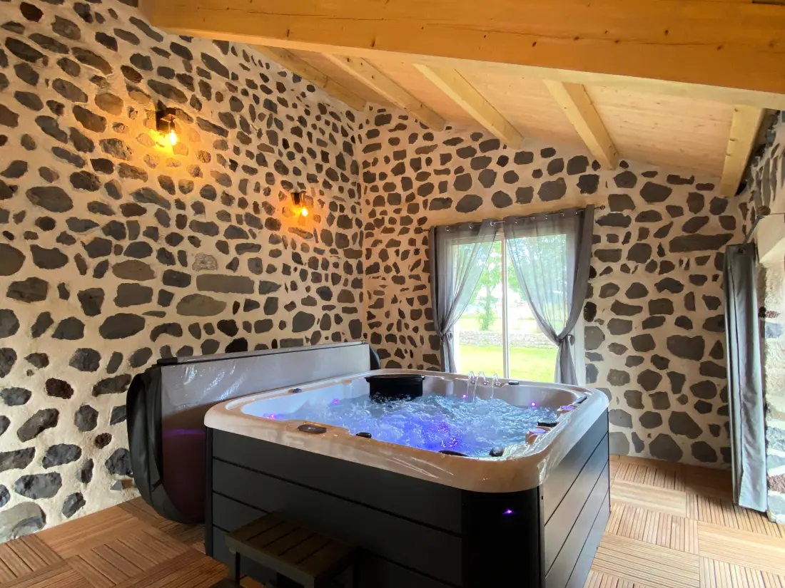 Maison de Vacances Arlempdes 8