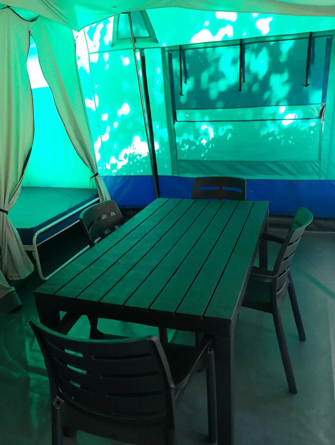Camping maeva Escapades City d'Arles 3 étoiles★★★