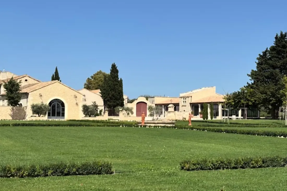 Le Mas Caladoc – Domaine De Luxe Avec Spa Privatif En Provence