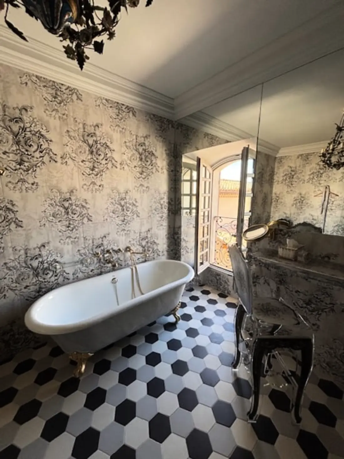Le Mas Caladoc – Domaine De Luxe Avec Spa Privatif En Provence