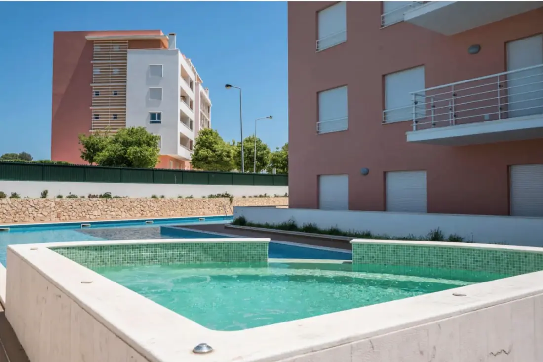 Central Modern 2-bed Apartment Armação De Pera