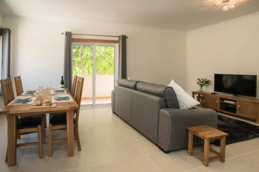 Central Modern 2-bed Apartment Armação De Pera