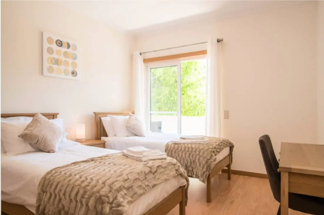 Central Modern 2-bed Apartment Armação De Pera