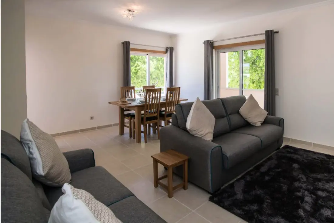 Central Modern 2-bed Apartment Armação De Pera