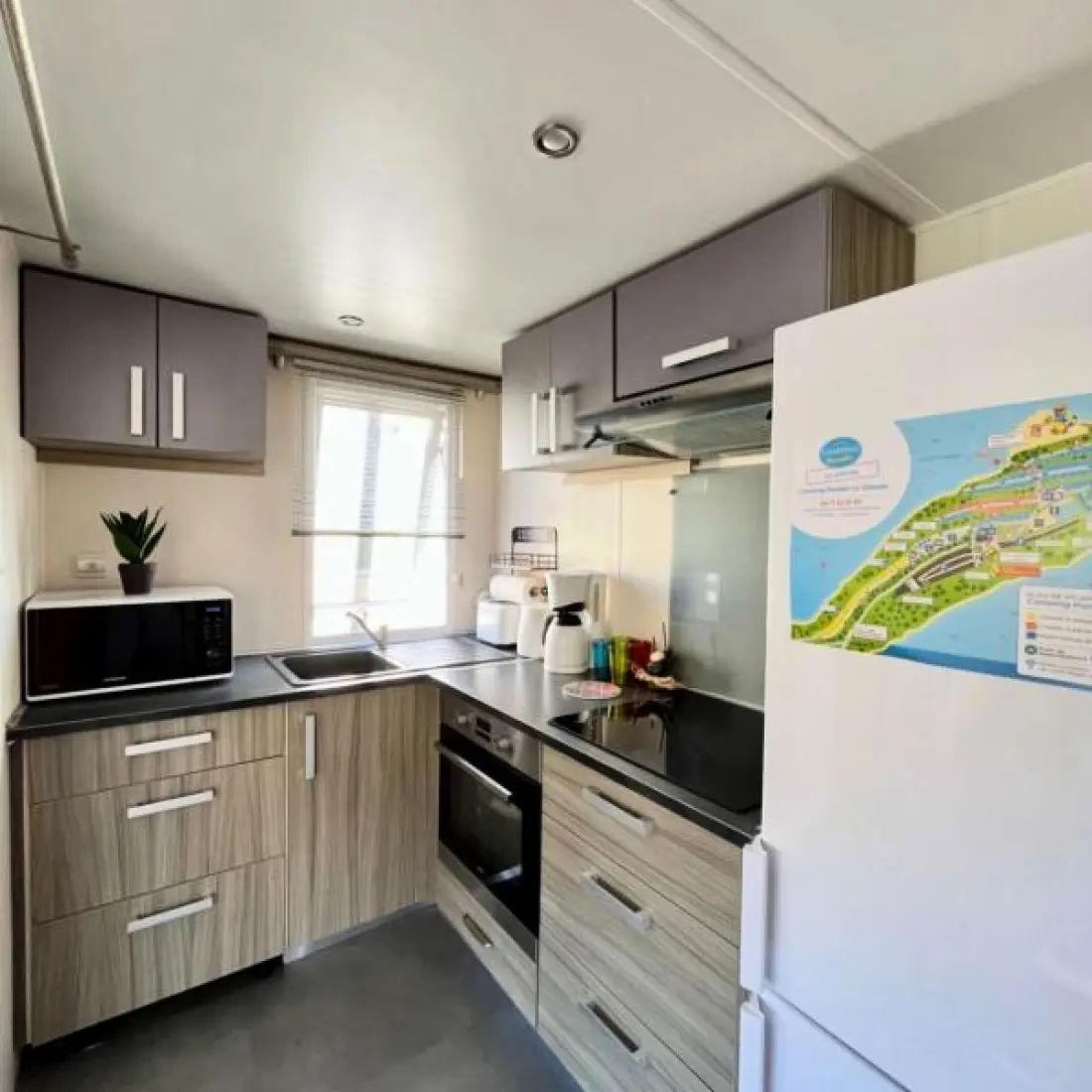 Camping Paradis La Gineste 4 étoiles★★★★