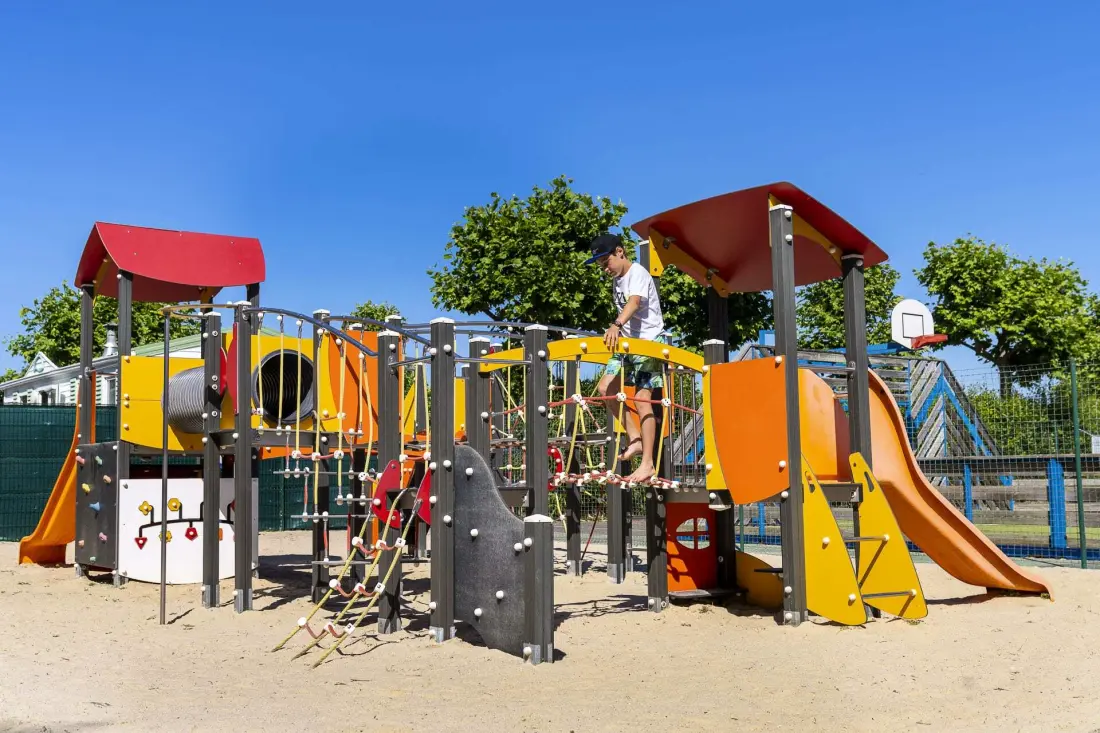 Camping Romanée Le Cormoran5 étoiles★★★★★