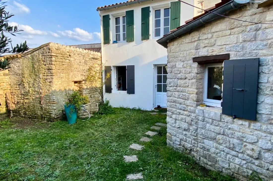 Maison De Charme Avec Jardin à Ars-en-ré