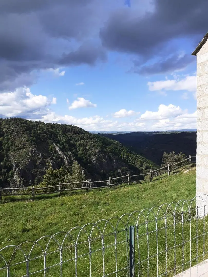 Gîte de France Gîtes de france d'arzenc d'apcher 2 épis