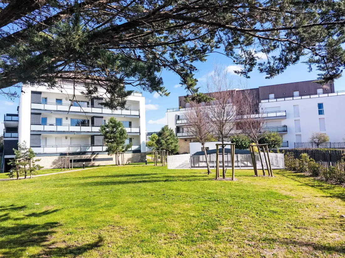 Résidence Grand Balcon, Piscine et proche du Port