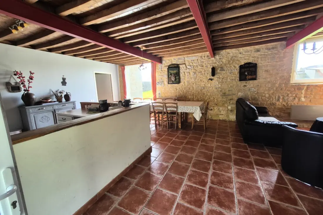 Spacieuse Maison De 150 M2 à Asnières-en-bessin