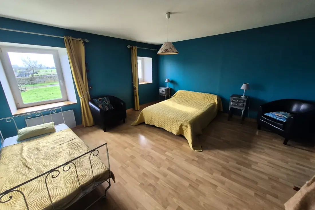 Spacieuse Maison De 150 M2 à Asnières-en-bessin