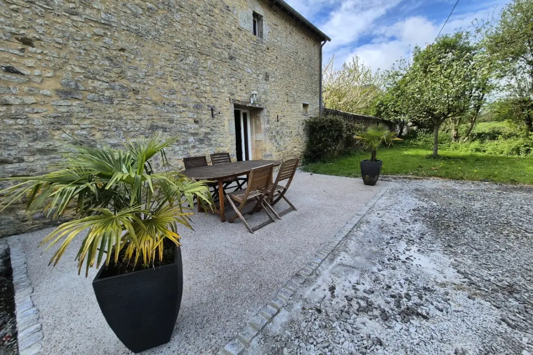 Spacieuse Maison De 150 M2 à Asnières-en-bessin
