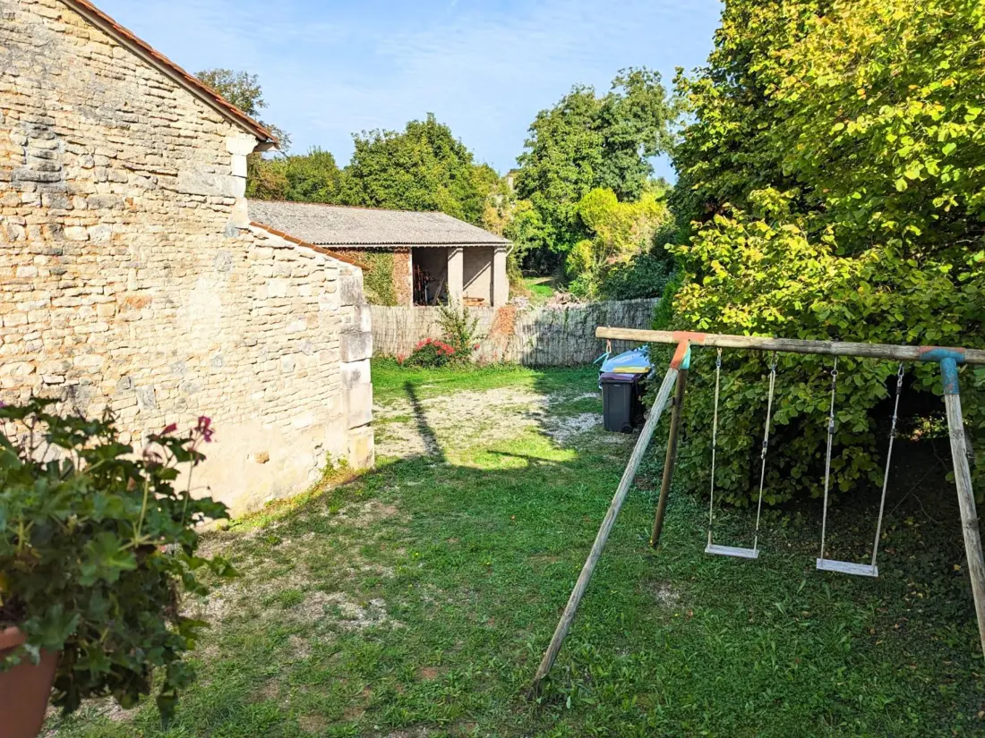 Maison de Vacances Asnières-sur-Nouère