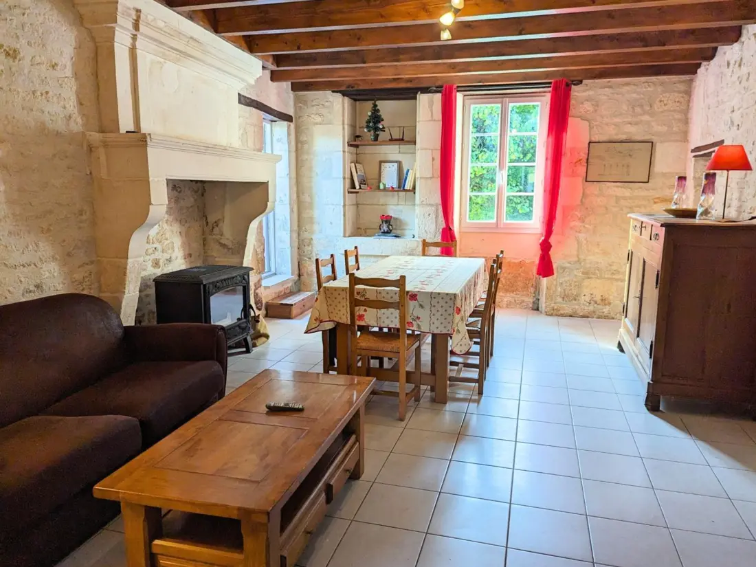 Maison de Vacances Asnières-sur-Nouère