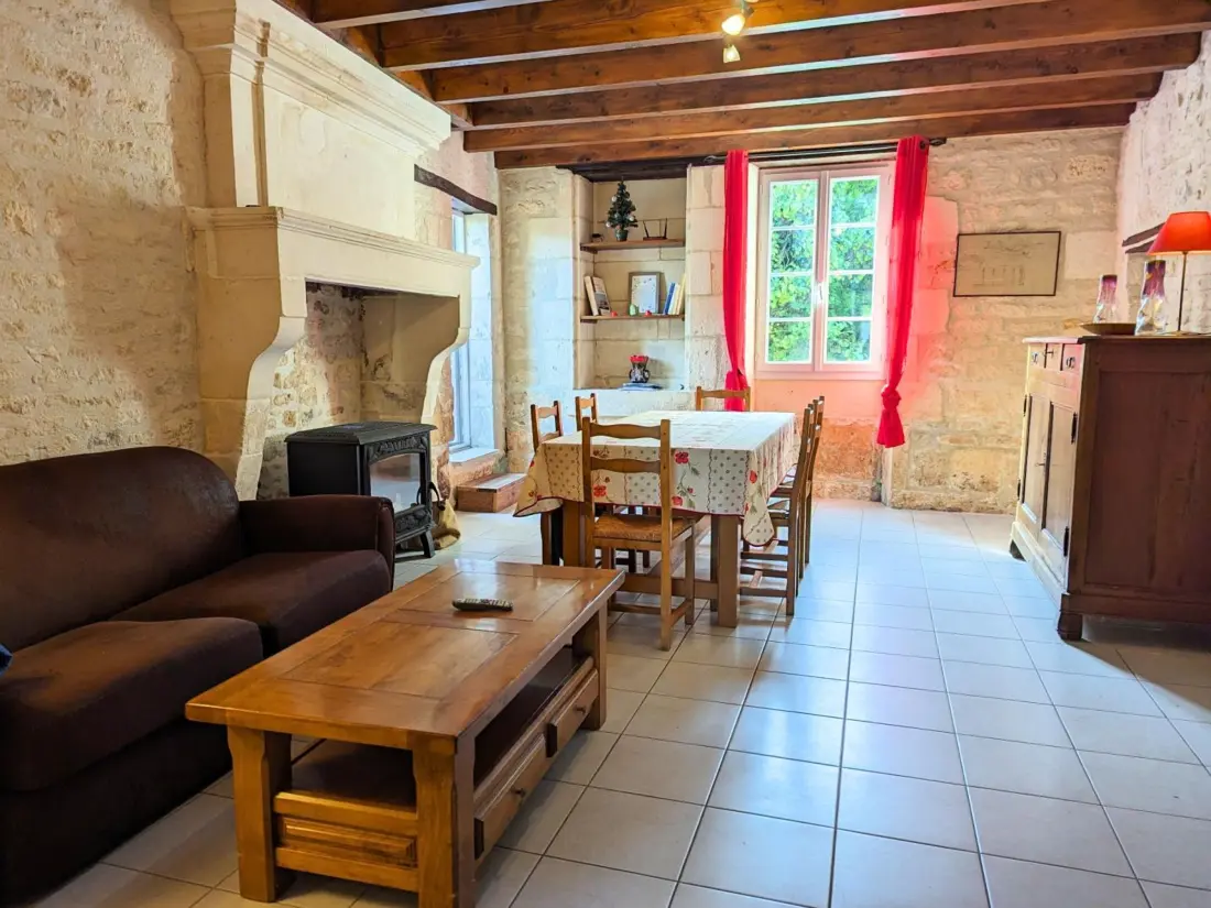 Maison de Vacances Asnières-sur-Nouère