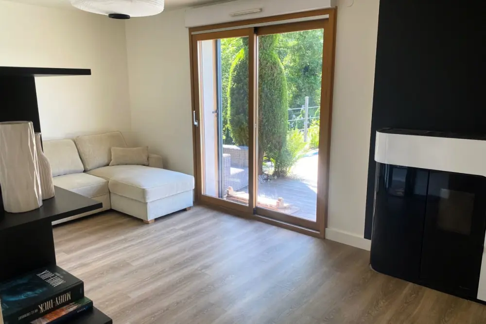 Belle Villa Avec Piscine Et Vue Lac