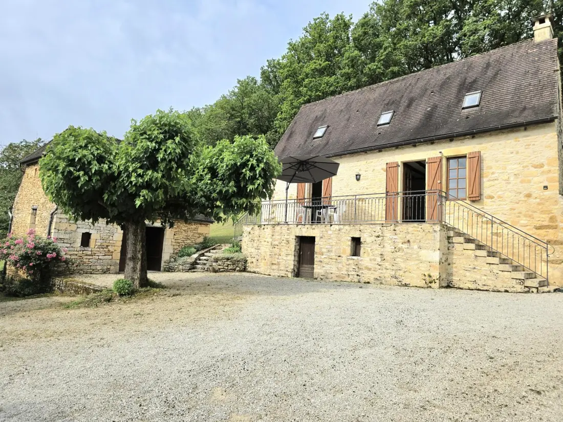 Maison de Vacances Aubas 2