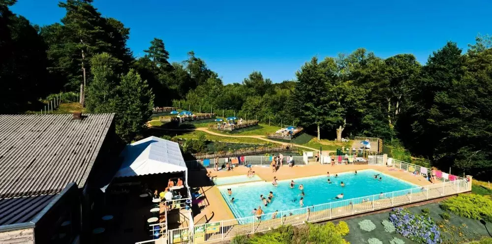 Camping Le Coiroux4 étoiles★★★★