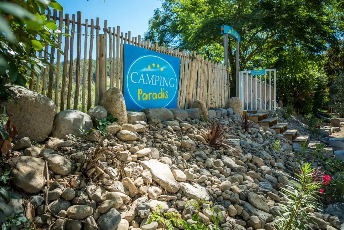 Camping Paradis Family des Issoux d'Ardèche 4 étoiles★★★★