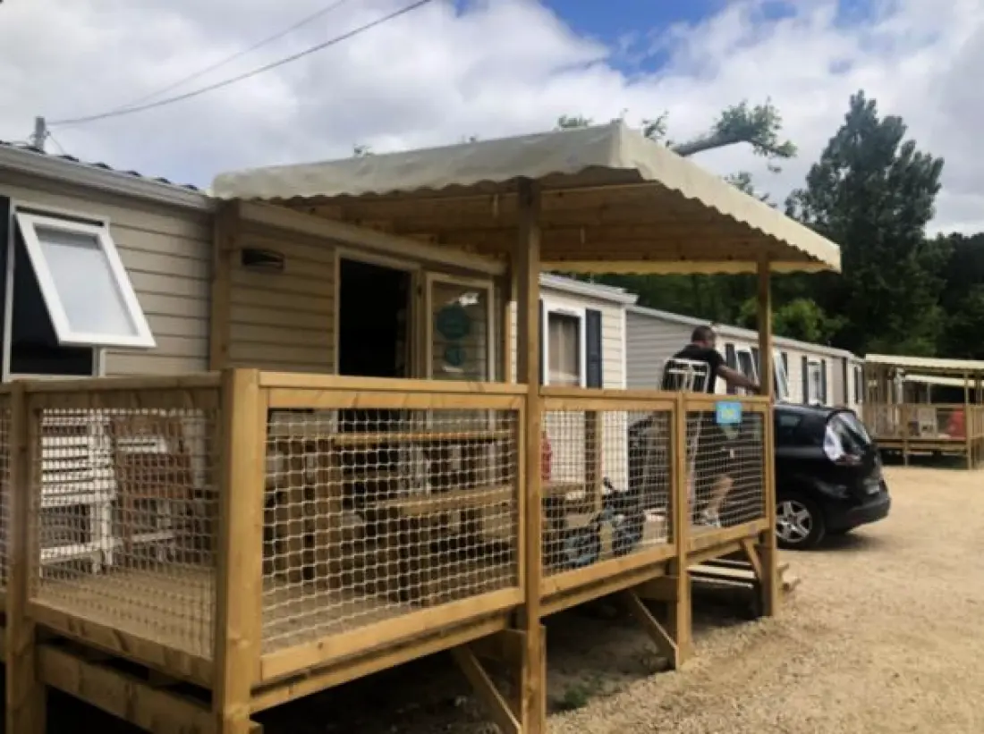 Camping Paradis Family des Issoux d'Ardèche 4 étoiles★★★★