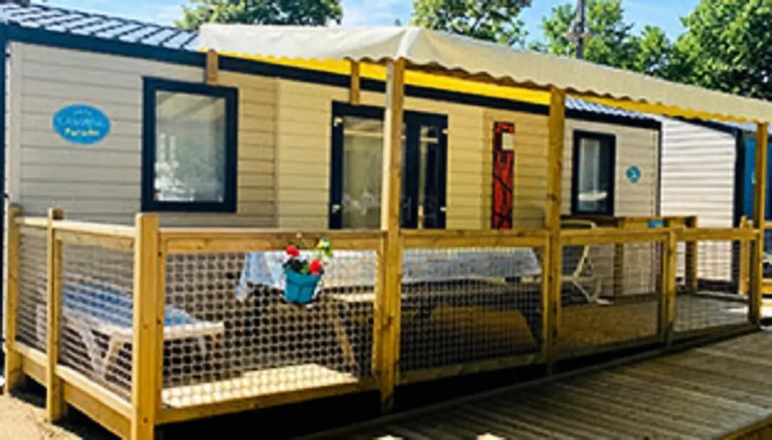 Camping Paradis Family des Issoux4 étoiles★★★★