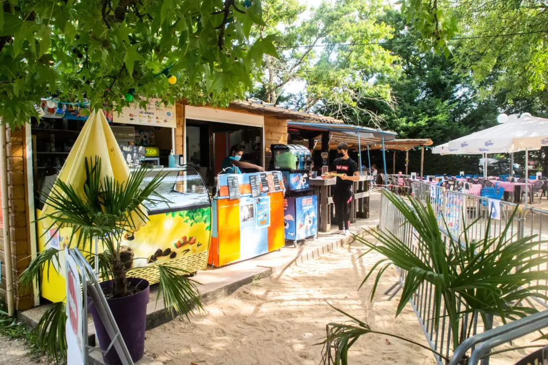 Camping Paradis Aubeterre sur Dronne3 étoiles★★★