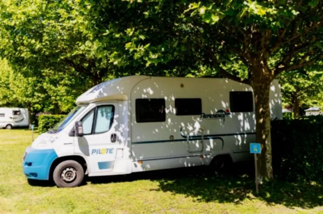 Camping Paradis Aubeterre-sur-Dronne 3 étoiles★★★