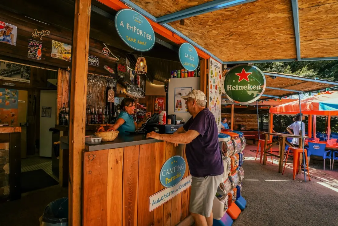 Camping Paradis Aubeterre-sur-Dronne 3 étoiles★★★