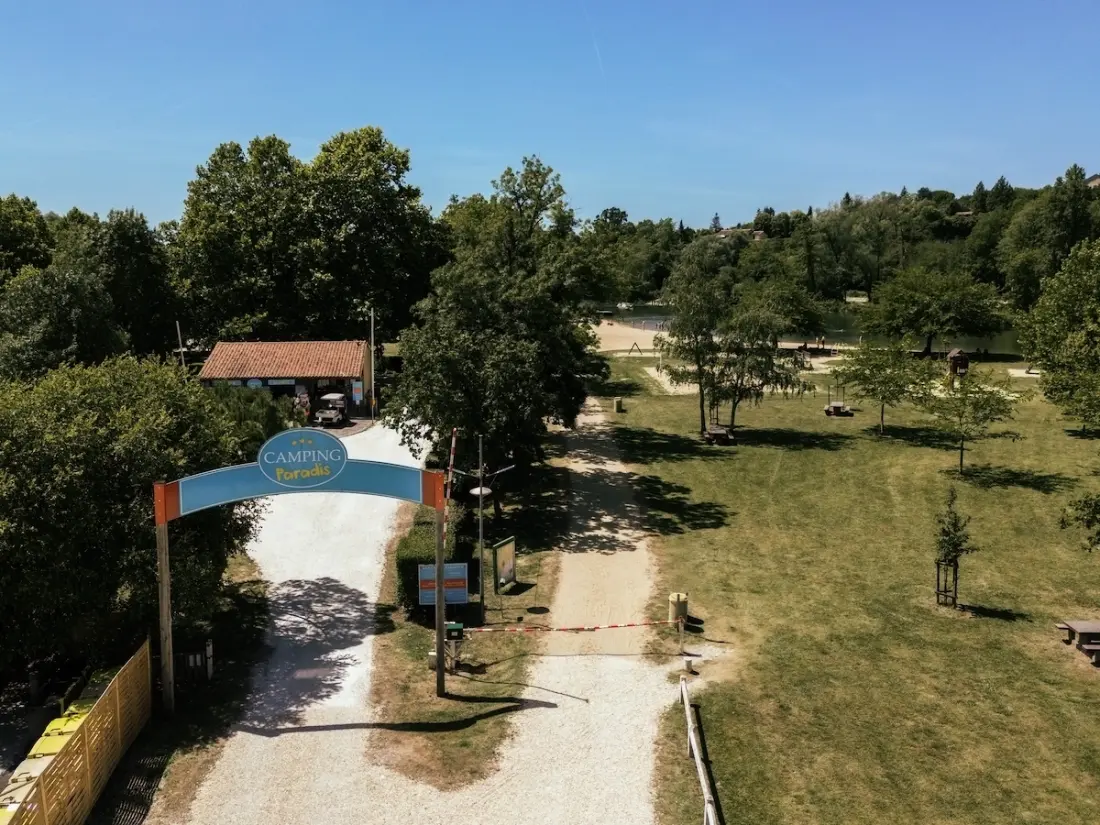 Camping Paradis Aubeterre-sur-Dronne 3 étoiles★★★