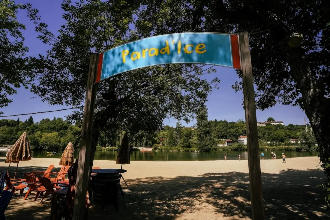 Camping Paradis Aubeterre-sur-Dronne 3 étoiles★★★