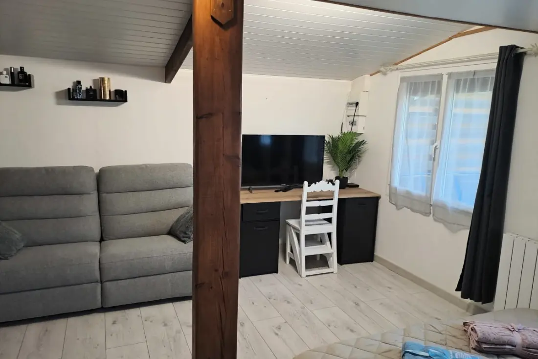 Chalet Avec Terrasse, Piscine Et Parking à Audenge