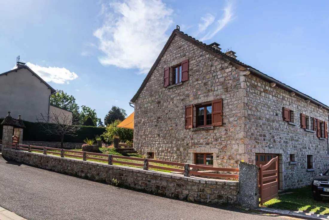 Gîte de France Lou chastelou odheteo à aumont aubrac 3 épis