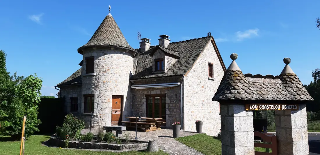 Gîte de France Lou chastelou odheteo à aumont aubrac 3 épis