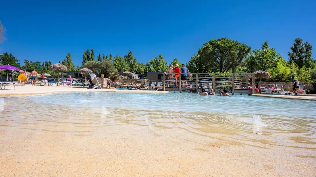 Campasun Camping International Aups 4 étoiles★★★★