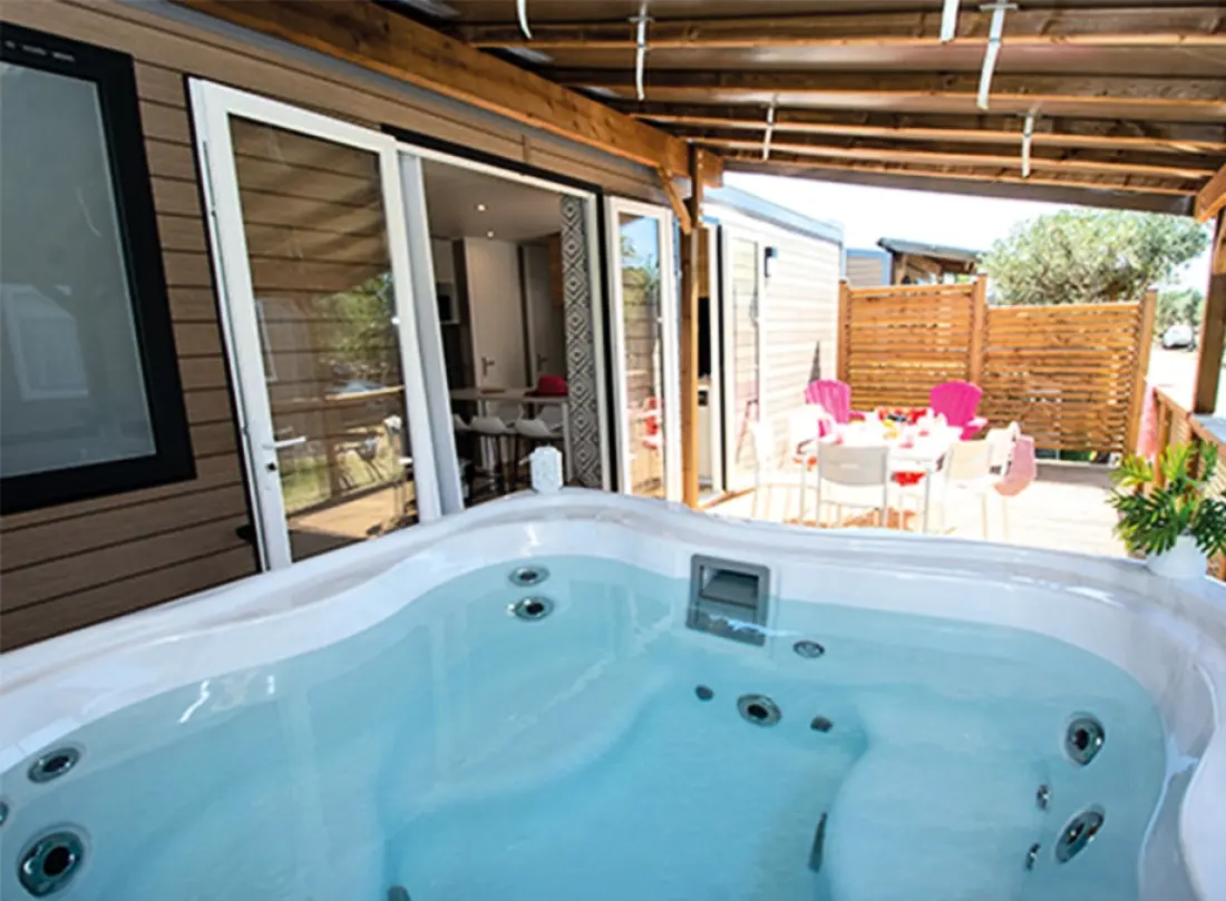 Campasun Camping International Aups 4 étoiles★★★★