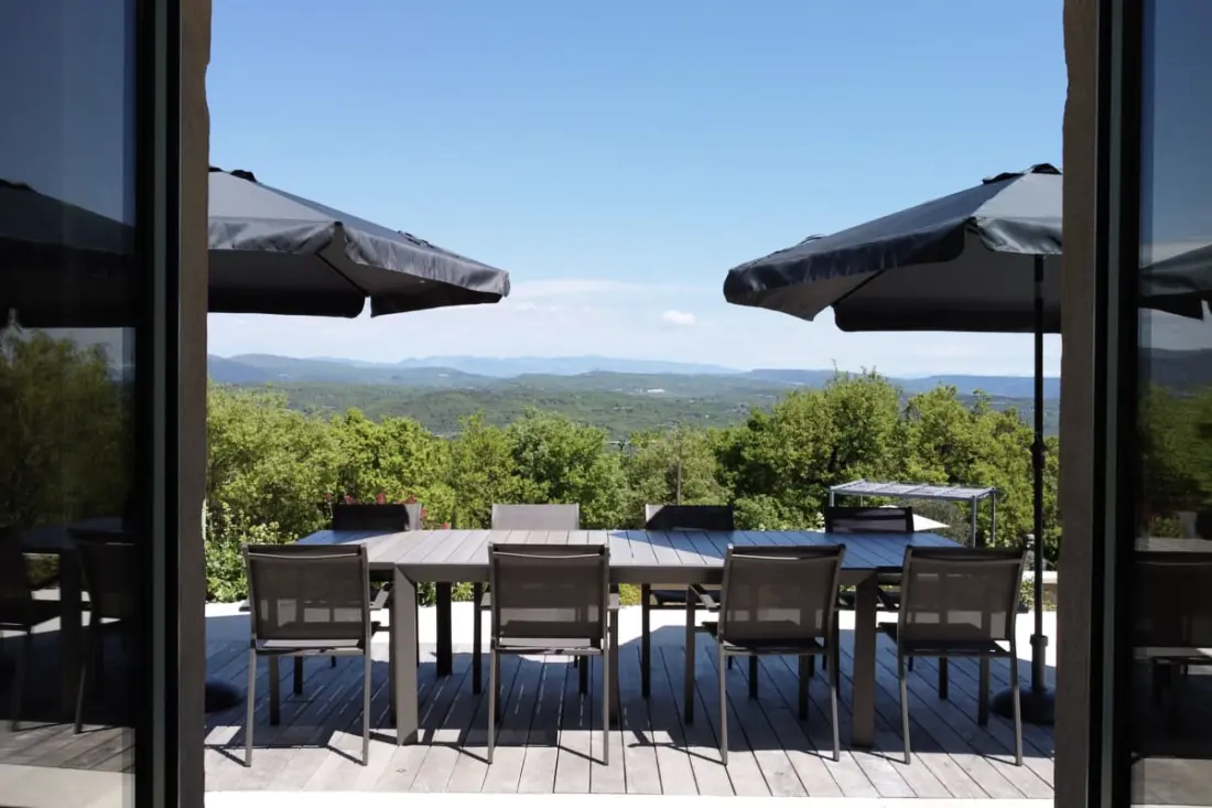 Magnifique Propriété Avec Vues Panoramiques Et Piscine Privée