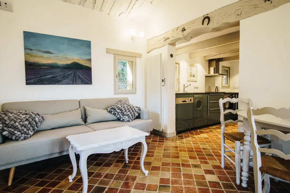 Magnifique Propriété Avec Vues Panoramiques Et Piscine Privée