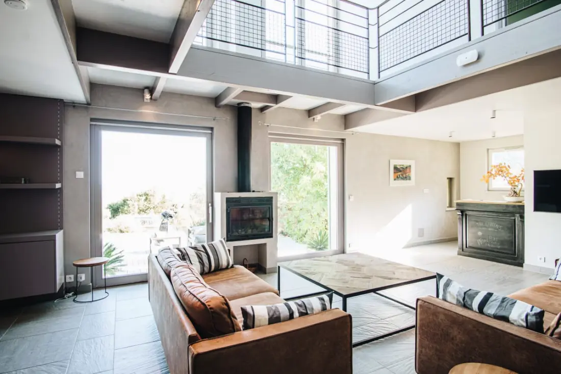Magnifique Propriété Avec Vues Panoramiques Et Piscine Privée