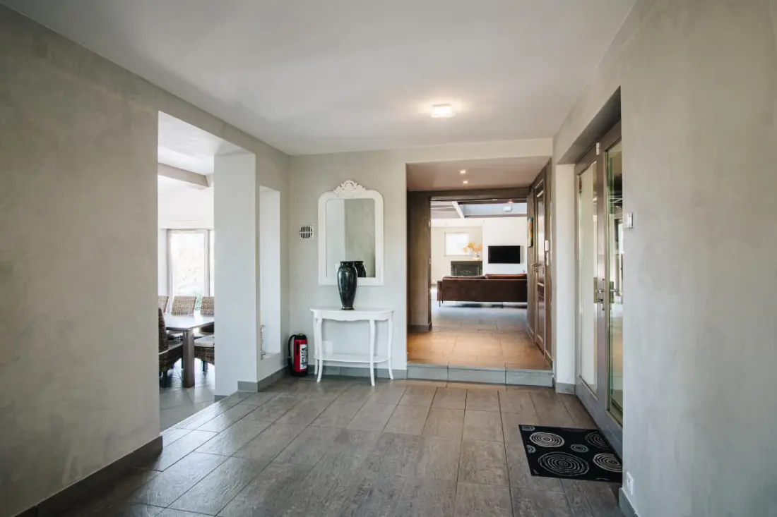 Magnifique Propriété Avec Vues Panoramiques Et Piscine Privée