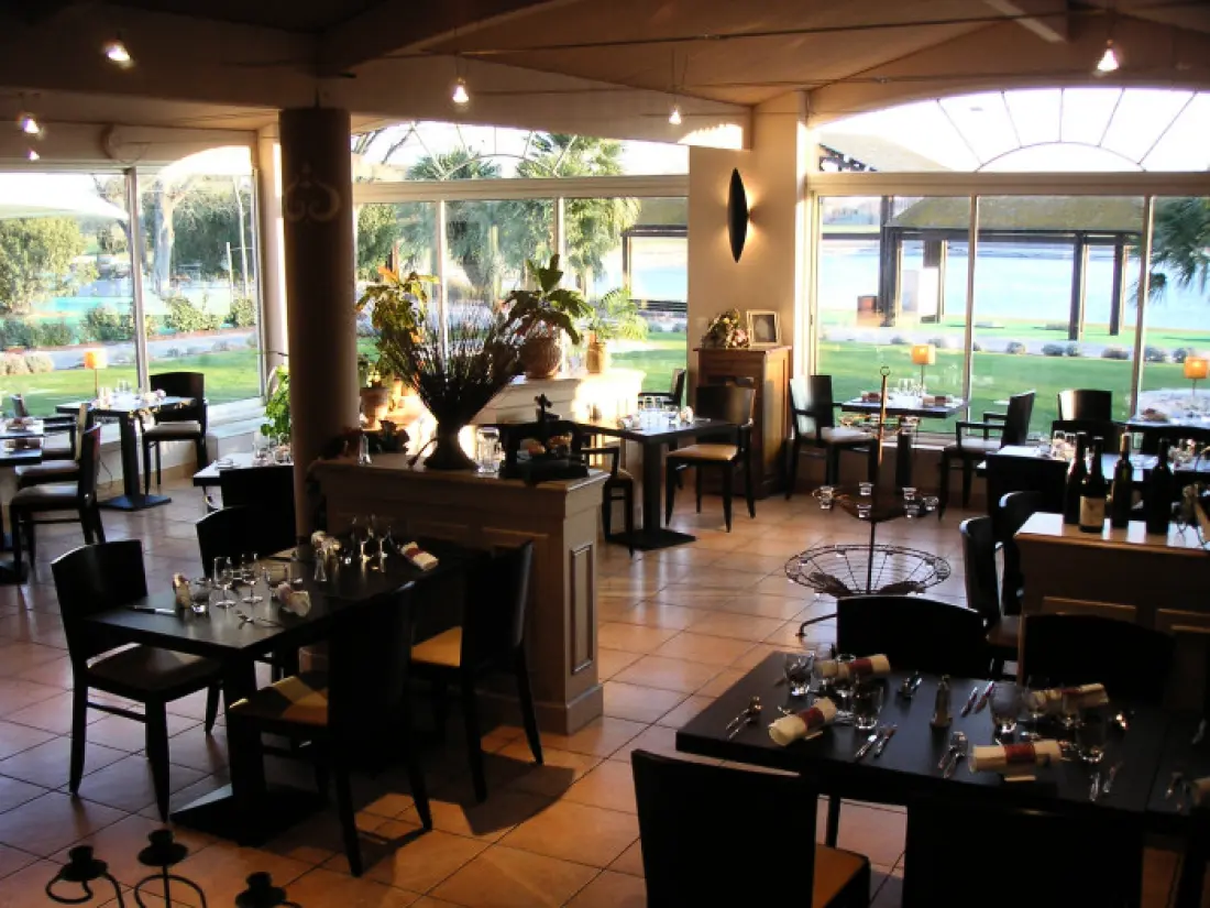 Hôtel Golf Grand Avignon4 étoiles★★★★