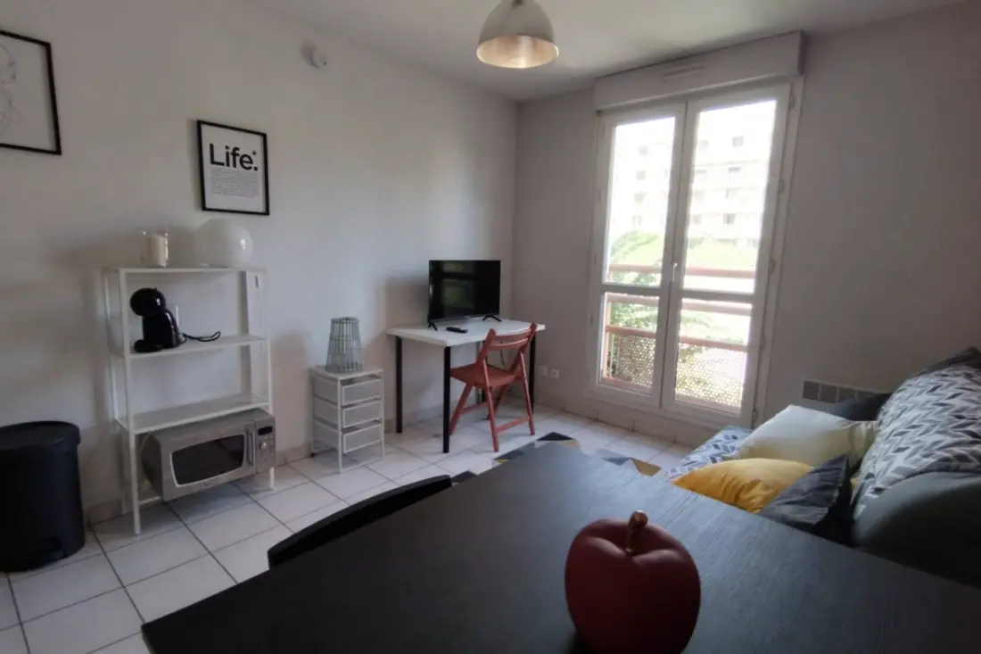 Charmant Studio à Avignon