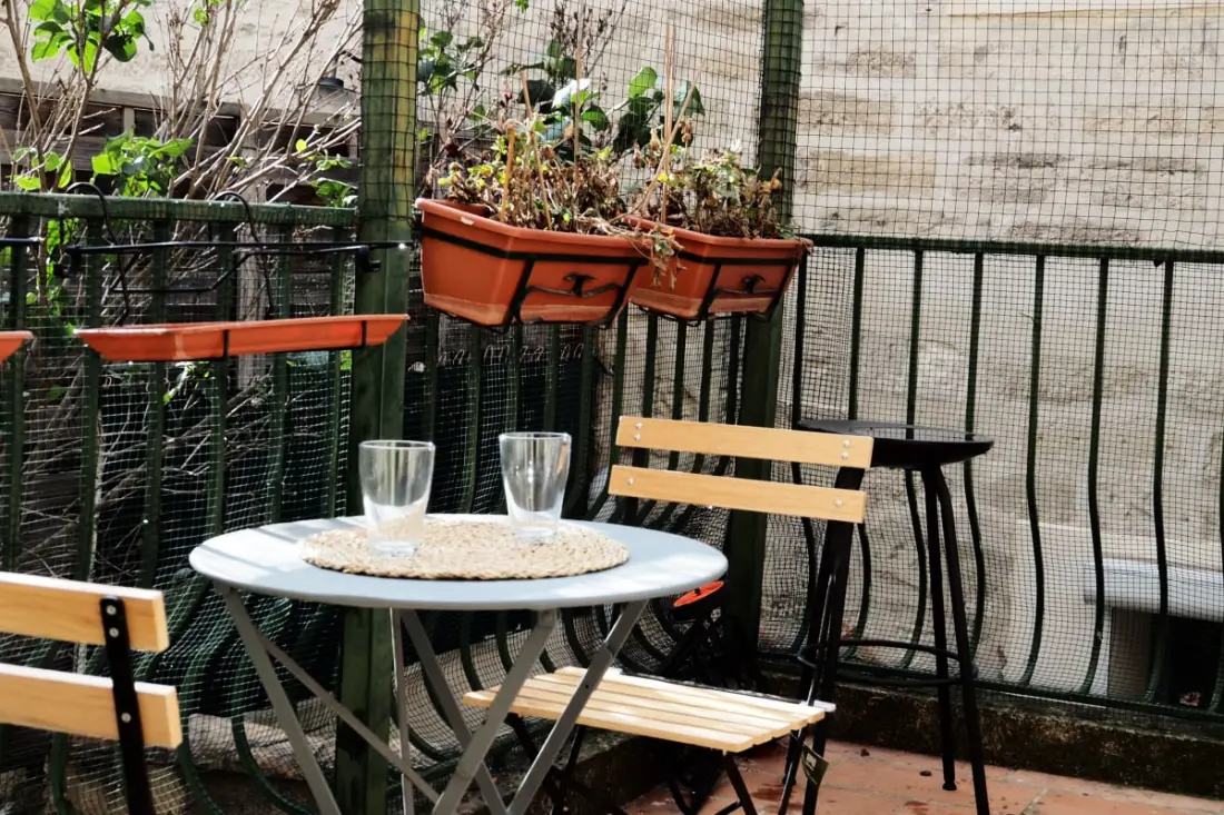 Nid Au Calme Avec Terrasse Dans L'intra-muros