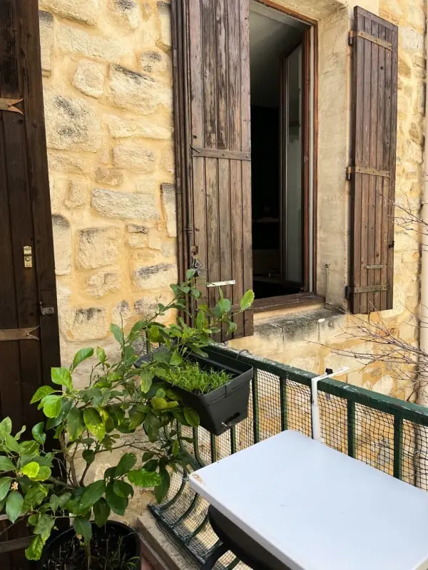 Nid Au Calme Avec Terrasse Dans L'intra-muros