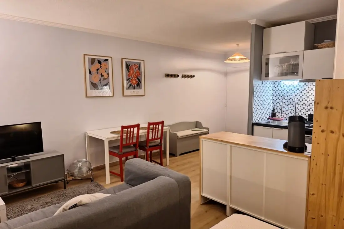 Studio Avec Parking à 5 Min Des Remparts